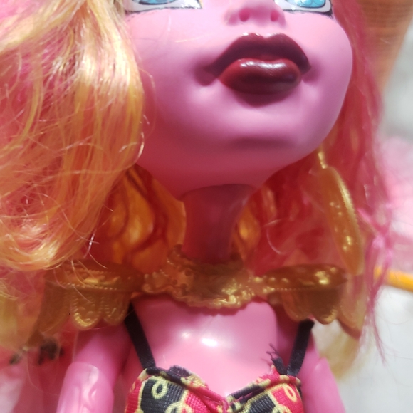 Monster High Doll Goolipe Jellington Freak Du Chic out of box never played with - Picture 4 of 9